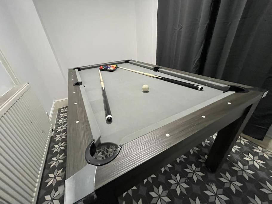 30 Percent Off Weekly Stays - 6 Bedroom House - 11 Beds Blackpool Exterior photo